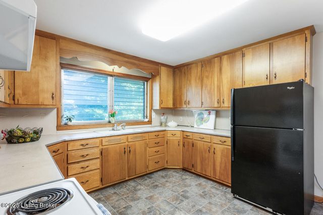 116 S Mantle Ave, Elizabethtown, KY 42701