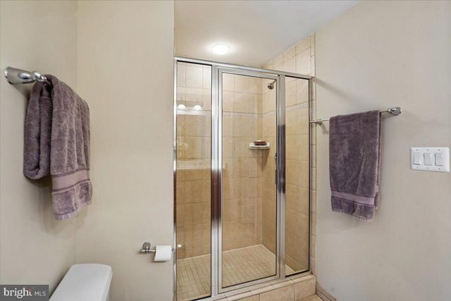 5114 WESSLING LN, Bethesda, MD 20814