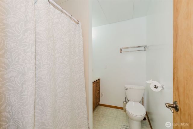 1225 NE Hoffs Drive, Poulsbo, WA 98370