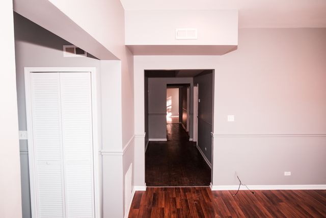 9017 S Exchange Avenue, Chicago, IL 60617