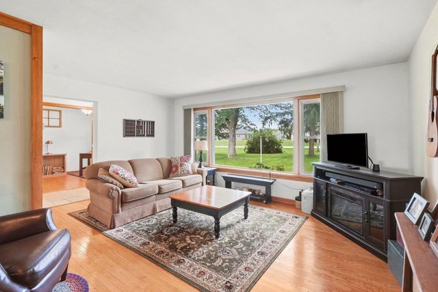 N7867 Townline ROAD, East Troy, WI 53120