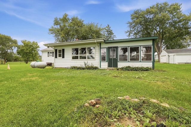 N7867 Townline ROAD, East Troy, WI 53120