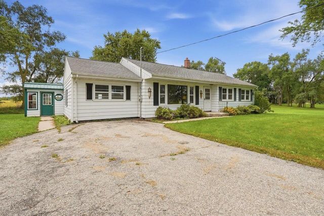 N7867 Townline ROAD, East Troy, WI 53120