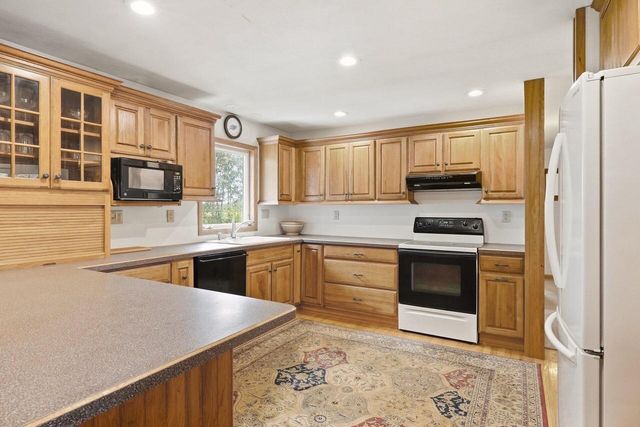 N7867 Townline ROAD, East Troy, WI 53120