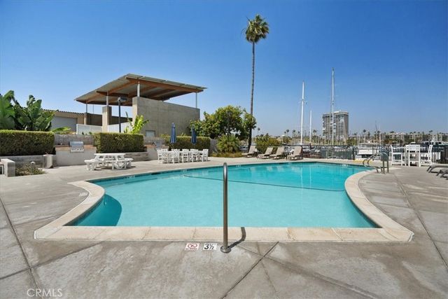 1202 N Pacific Street 204A, Oceanside, CA 92054