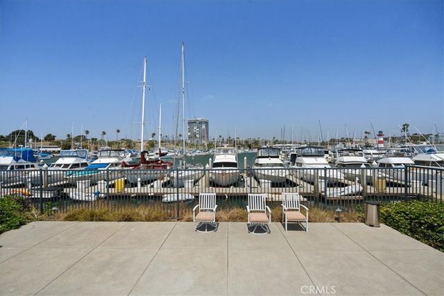 1202 N Pacific Street 204A, Oceanside, CA 92054