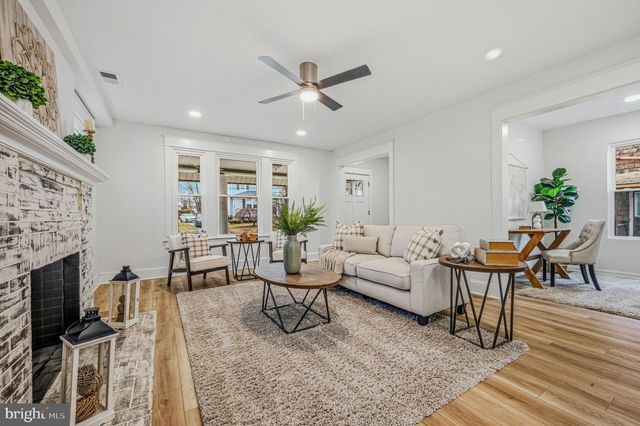 2 FRANKLIN AVE, Claymont, DE 19703