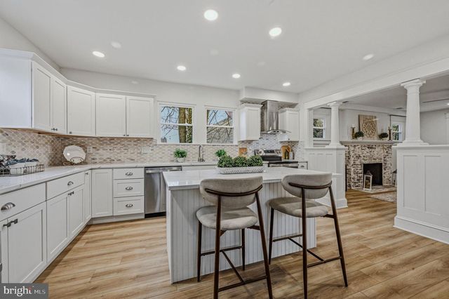 2 FRANKLIN AVE, Claymont, DE 19703