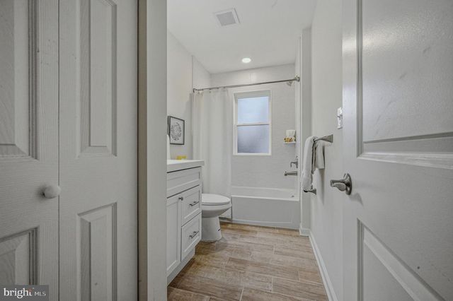 2 FRANKLIN AVE, Claymont, DE 19703