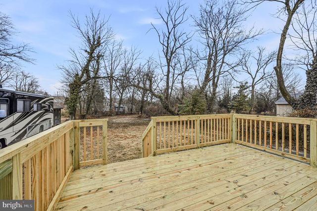 2 FRANKLIN AVE, Claymont, DE 19703