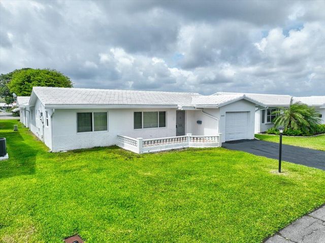 2086 SW 12th Avenue, Boynton Beach, FL 33426