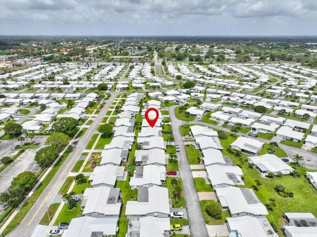 2086 SW 12th Avenue, Boynton Beach, FL 33426