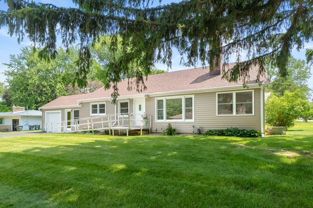 95 W Langley Road W, Battle Creek, MI 49015