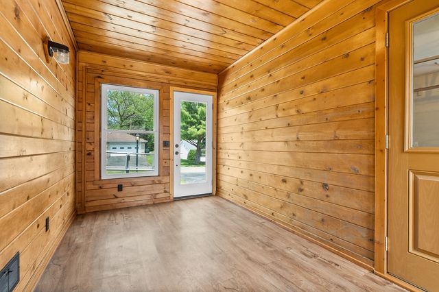 95 W Langley Road W, Battle Creek, MI 49015