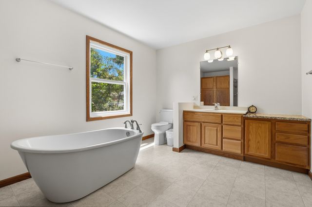 95 W Langley Road W, Battle Creek, MI 49015