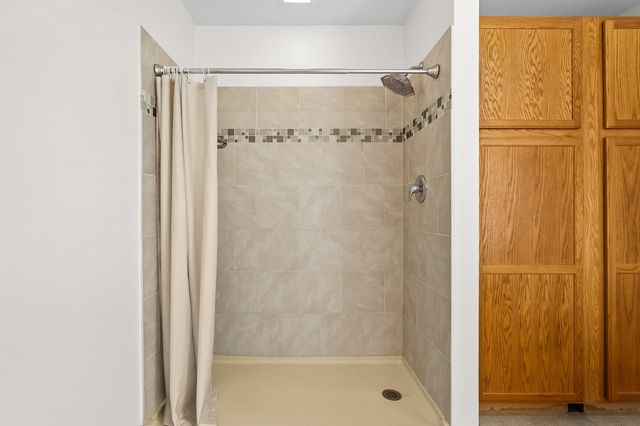 95 W Langley Road W, Battle Creek, MI 49015