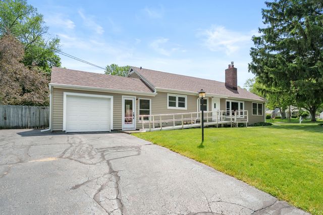 95 W Langley Road W, Battle Creek, MI 49015