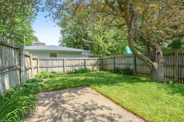 95 W Langley Road W, Battle Creek, MI 49015