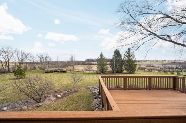 5665 Braun Road, Saline, MI 48176