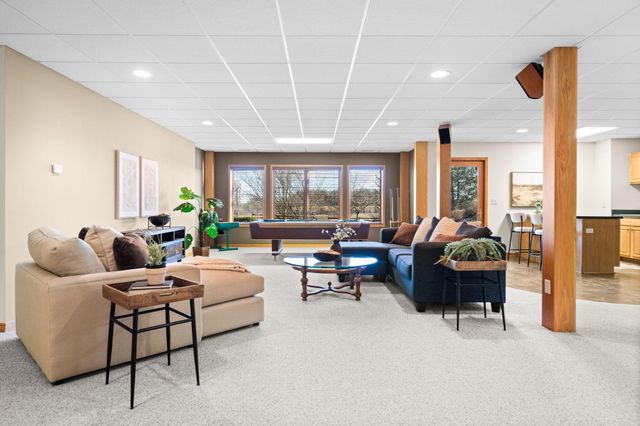 5665 Braun Road, Saline, MI 48176