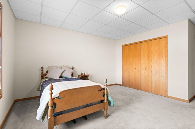 5665 Braun Road, Saline, MI 48176