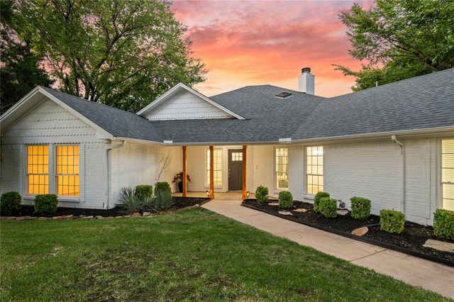 17 Cypress Court, Trophy Club, TX 76262