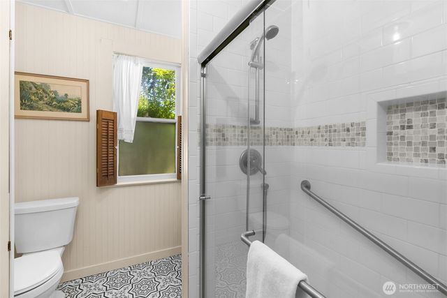 8203 Lakewood Road, Stanwood, WA 98292