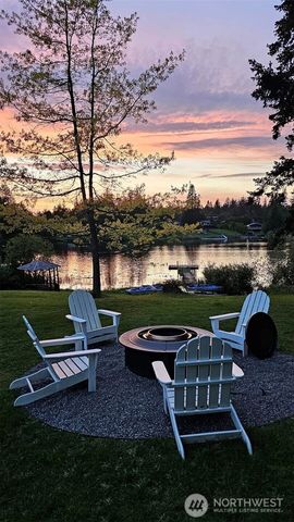 8203 Lakewood Road, Stanwood, WA 98292