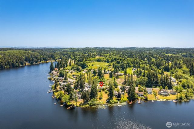 8203 Lakewood Road, Stanwood, WA 98292