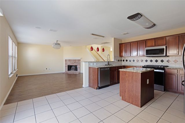 1921 Southridge Lane, Sherman, TX 75092