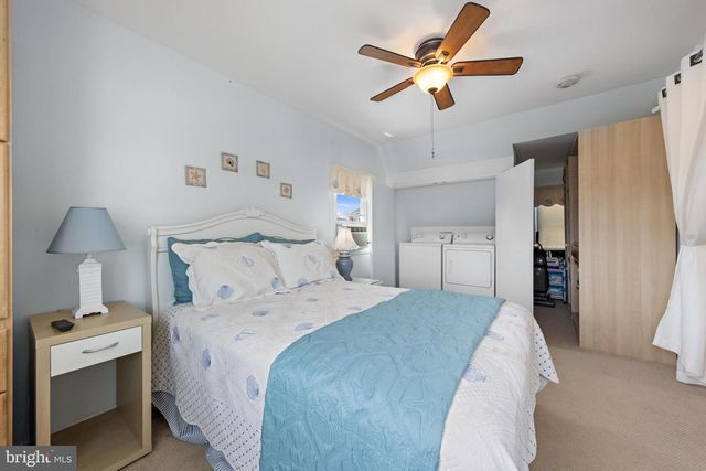 65 MYRTLE DR, Manahawkin, NJ 08050