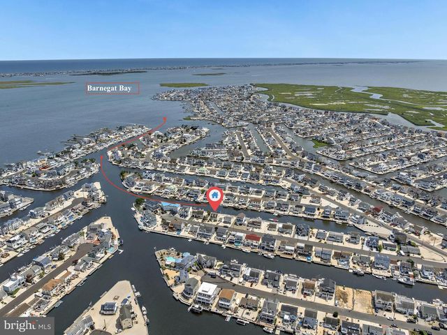 65 MYRTLE DR, Manahawkin, NJ 08050