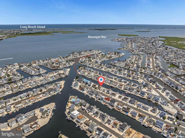 65 MYRTLE DR, Manahawkin, NJ 08050