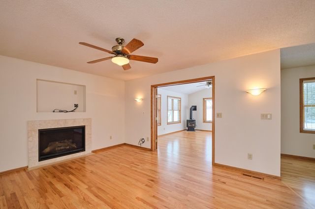 2214 Viola Heights Drive NE, Rochester, MN 55906