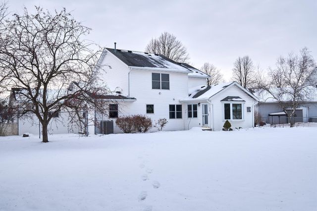 2214 Viola Heights Drive NE, Rochester, MN 55906