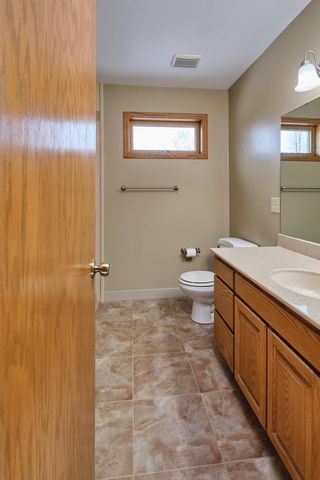 2214 Viola Heights Drive NE, Rochester, MN 55906