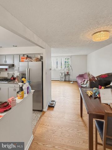 562 LARKSPUR ST, Philadelphia, PA 19116