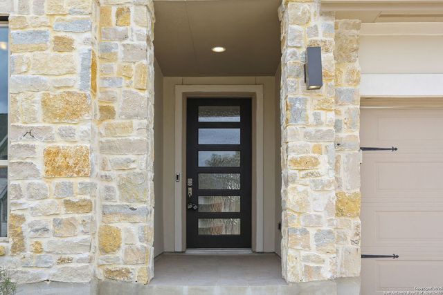 10016 Rebecca Place, Boerne, TX 78006