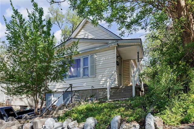 5606 Scarritt Avenue, Kansas City, MO 64123