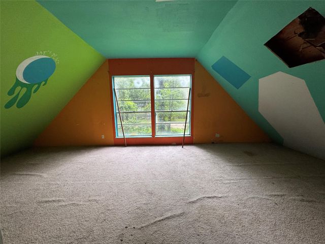 123 Shady Lane, Houston, TX 77336
