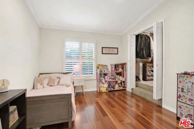 19410 Shenango Drive, Tarzana, CA 91356