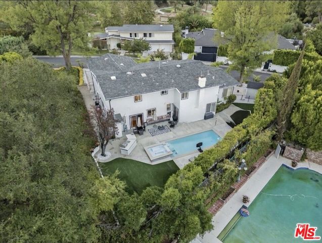 19410 Shenango Drive, Tarzana, CA 91356