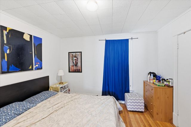 2840 28th Avenue S, Minneapolis, MN 55406