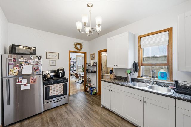 2840 28th Avenue S, Minneapolis, MN 55406