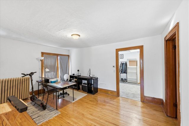 2840 28th Avenue S, Minneapolis, MN 55406