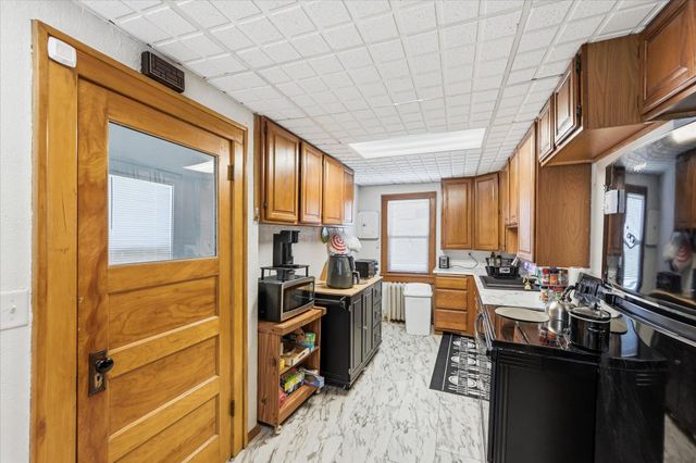 2840 28th Avenue S, Minneapolis, MN 55406