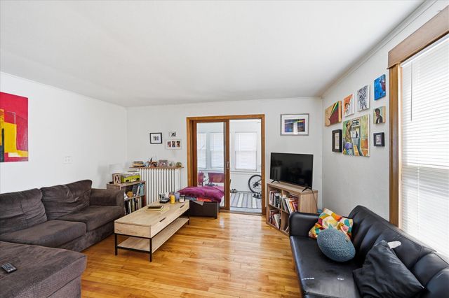 2840 28th Avenue S, Minneapolis, MN 55406