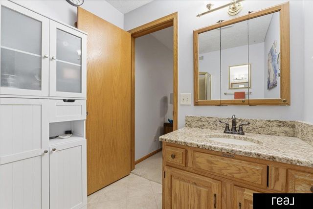 4624 Navajo Street # 14, Council Bluffs, IA 51501