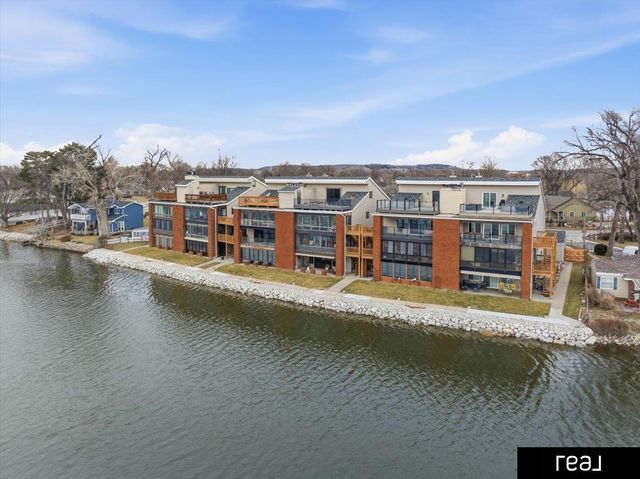 4624 Navajo Street # 14, Council Bluffs, IA 51501