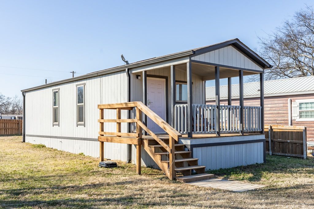 205 Geronimo, Quitman, TX 75783